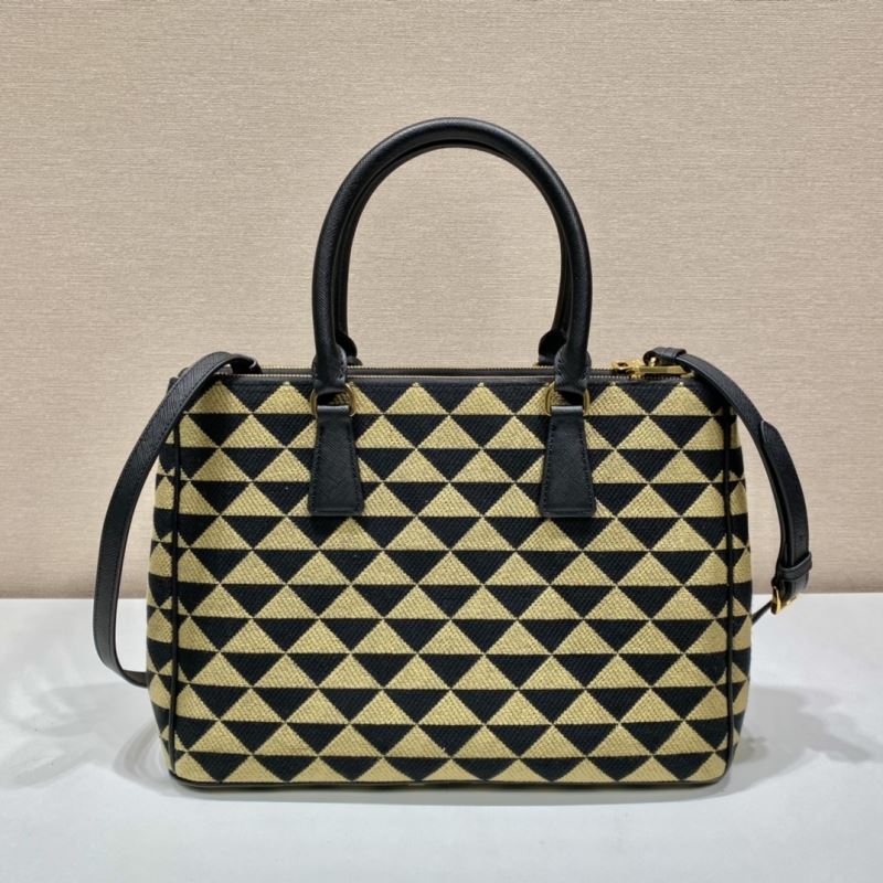 Pra*a tote bags